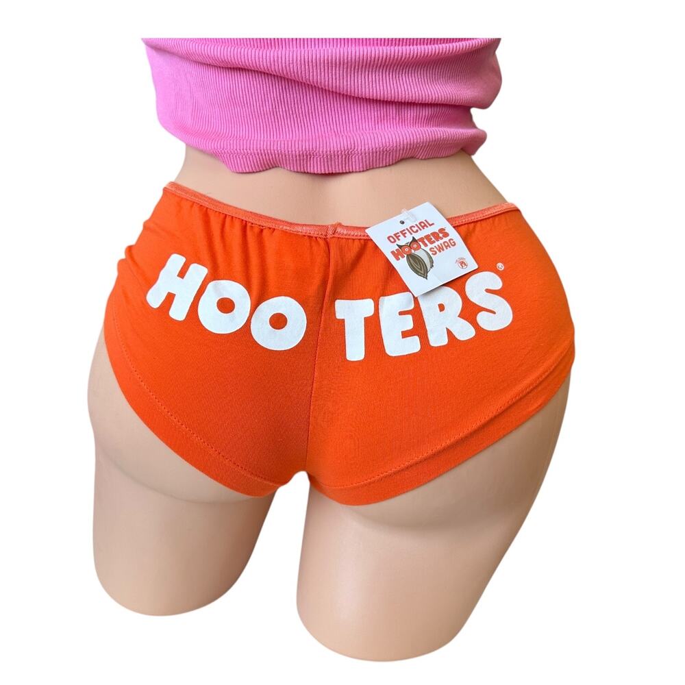 Official Hooters Swag Iconic Orange Uniform Booty Shorts NWT size medium